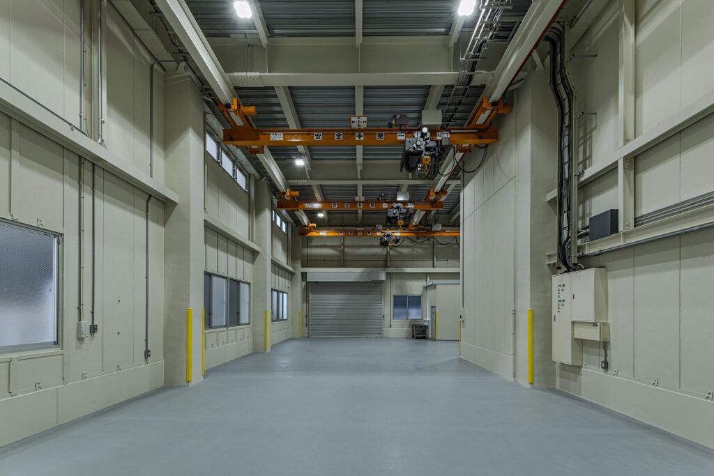 栗本建設工業の工場・倉庫建築事例